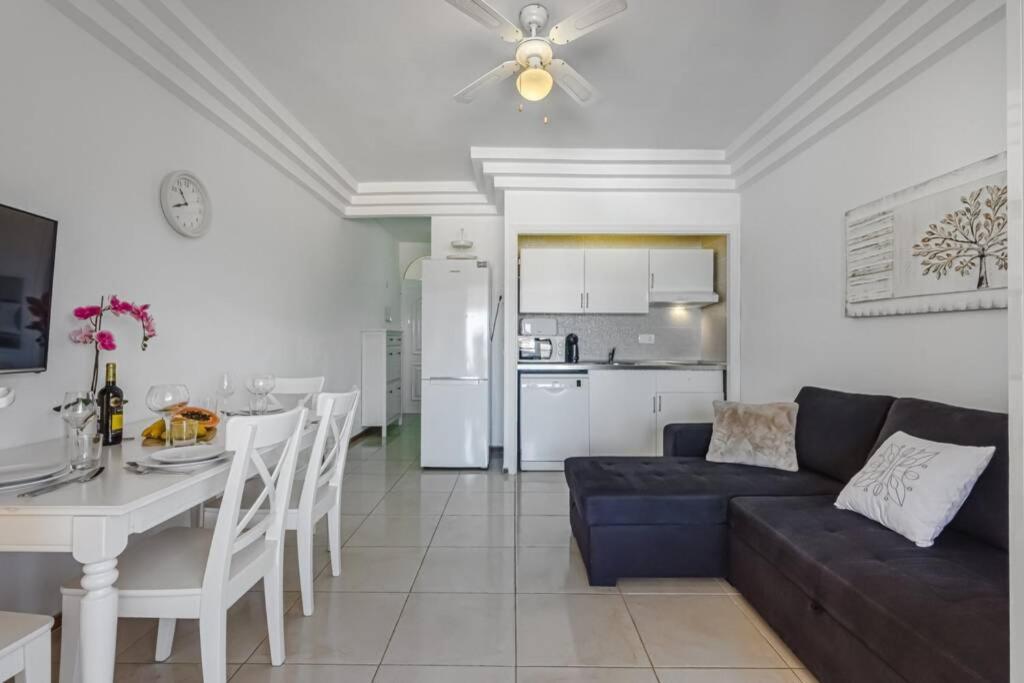 Ocean View Apartment In Orlando By Altamarhomes 阿德耶 外观 照片